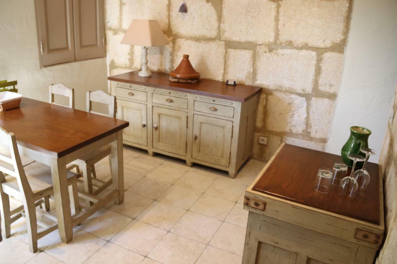 Апартаменты Charme En Provence Сен-Реми-де-Прованс Экстерьер фото