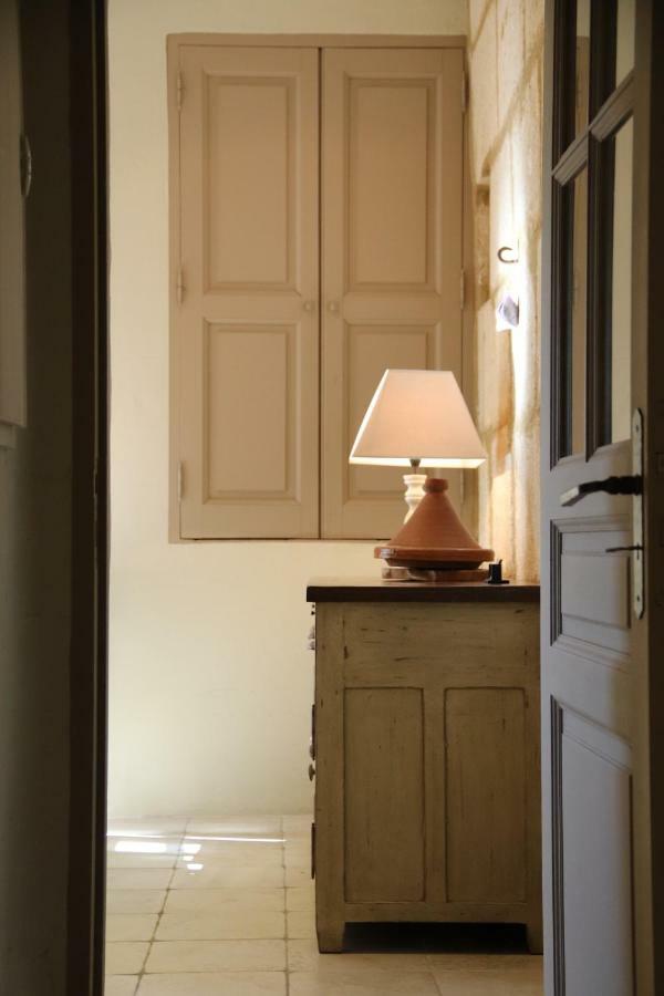 Апартаменты Charme En Provence Сен-Реми-де-Прованс Экстерьер фото