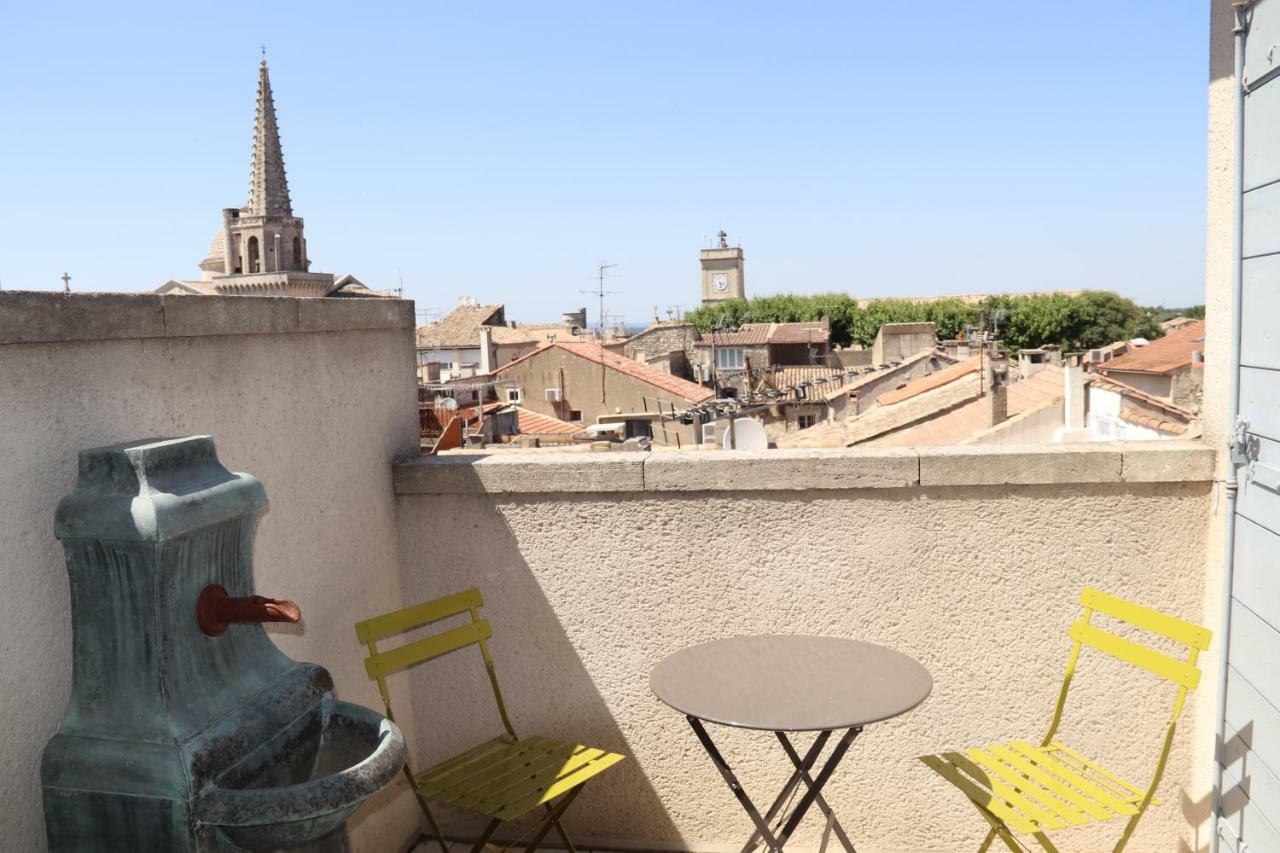 Апартаменты Charme En Provence Сен-Реми-де-Прованс Экстерьер фото